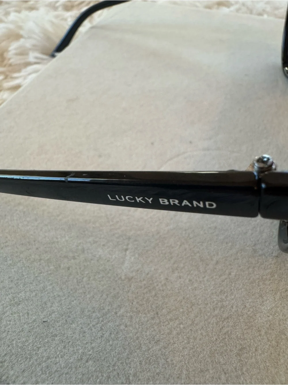 Lucky Brand classic black